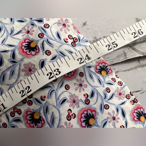 Talbots Petites Blouse Colorful Floral Print Long Sleeve Button Up Top Size S SP - Picture 11 of 11